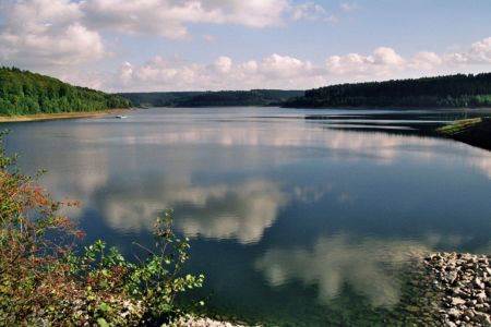 Situation der Aabachtalsperre am Anfang des Sommers 2019